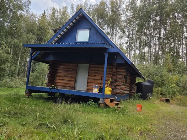 149 Blue Fox Run, Fairbanks, AK 99712