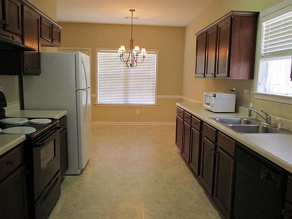 5th image of 10231 Morning Hill Dr