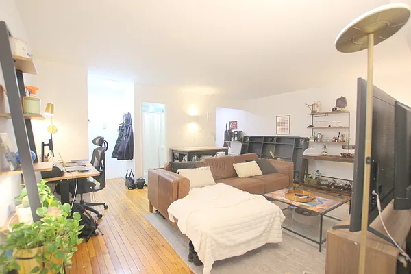 Rented by Corcoran | media 22