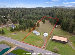 25015 E Hauser Lake Rd, Newman Lake, WA 99025