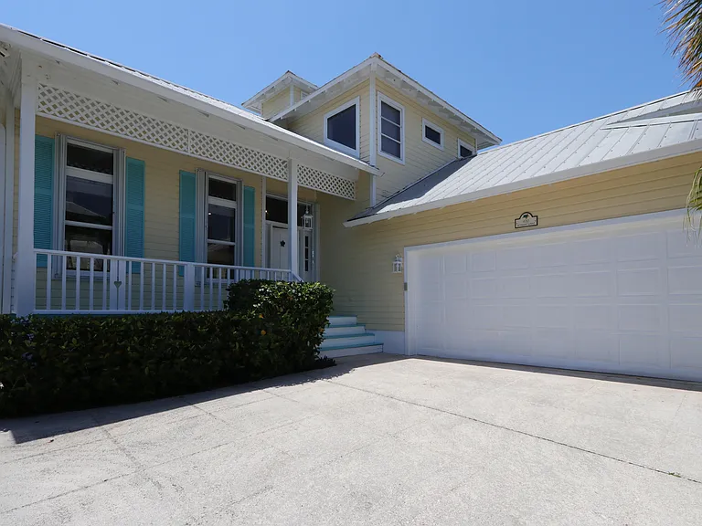 400 Seaside Ln — Photo 30