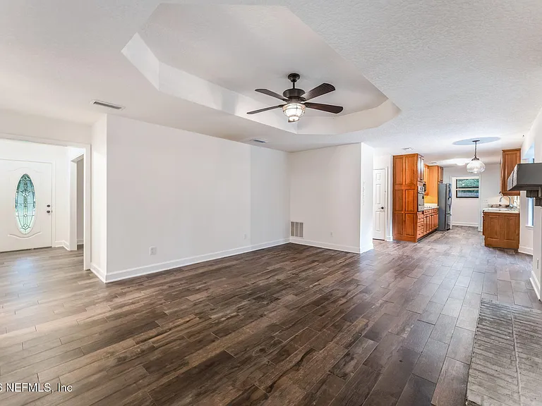 13926 Spanish Marsh Ct — Photo 10
