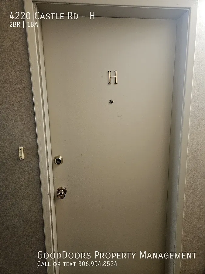 2 bed, 1100 sqft, $1,350 — Photo 1
