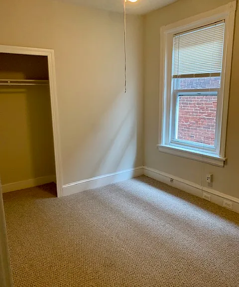 221 Buckingham Pl — Photo 19