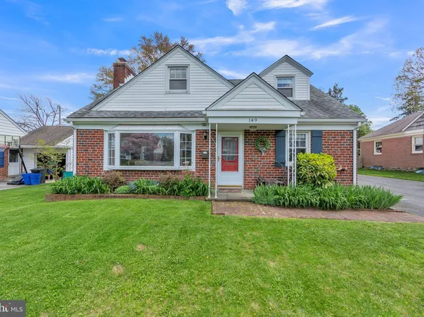 149 Stockton Rd, Bryn Mawr, PA 19010