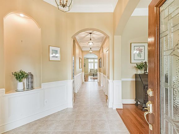 3rd image of 12018 Salt River Valley Ln