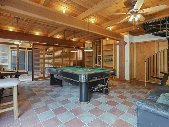 2706 El Rastro Ln, Carlsbad, CA 92009