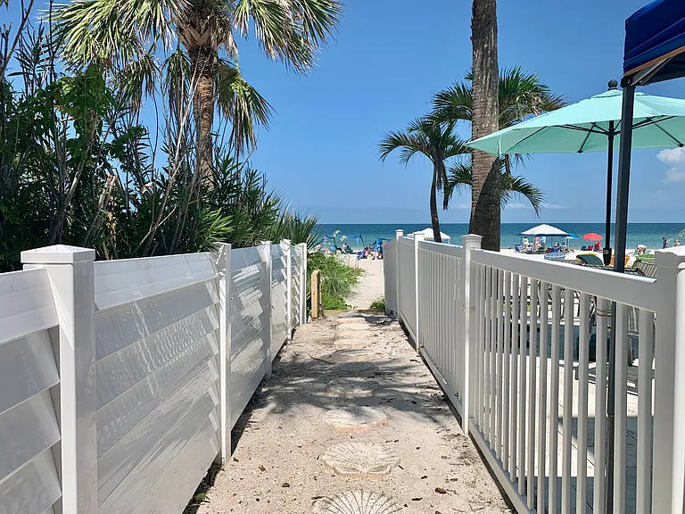 Gulf Blvd — Photo 47