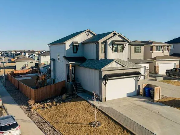 502 Bluebell Ln W, Lethbridge, AB T1J 5S4