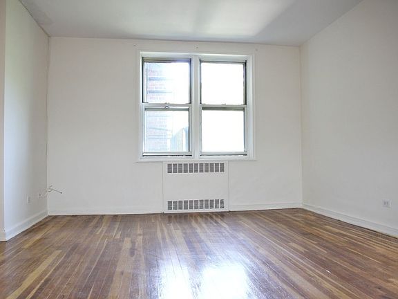 4th image of 5600 Netherland Ave #3C