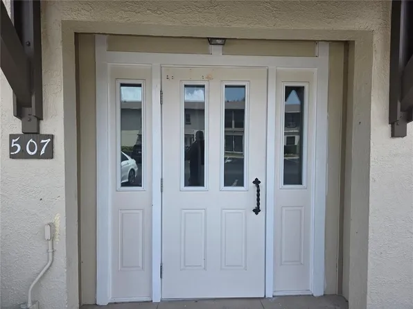 507 PLAZA SEVILLE COURT #15, ST PETERSBURG, FL 33706