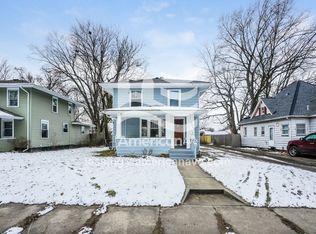 1915 Leer St, South Bend, IN 46613