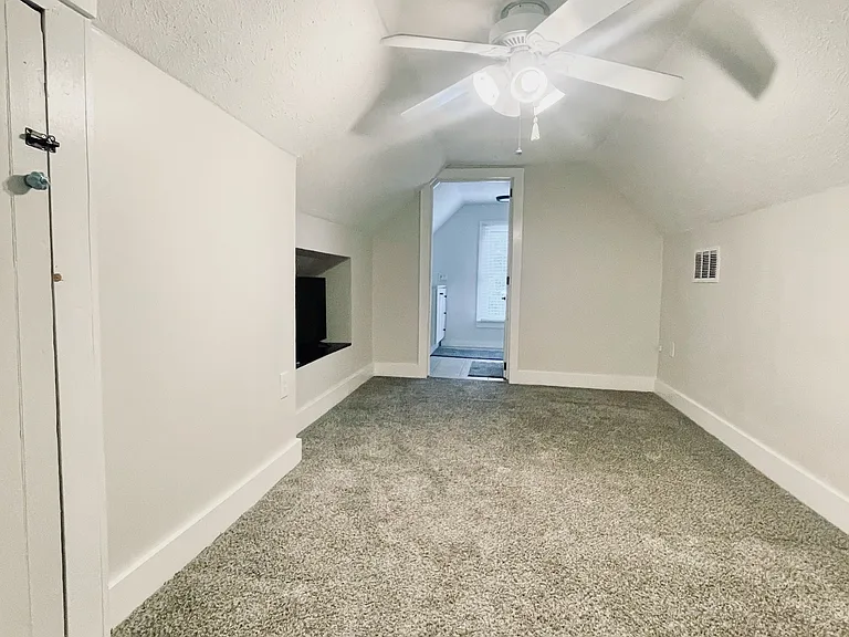 9175 Walnut St #1 — Photo 27