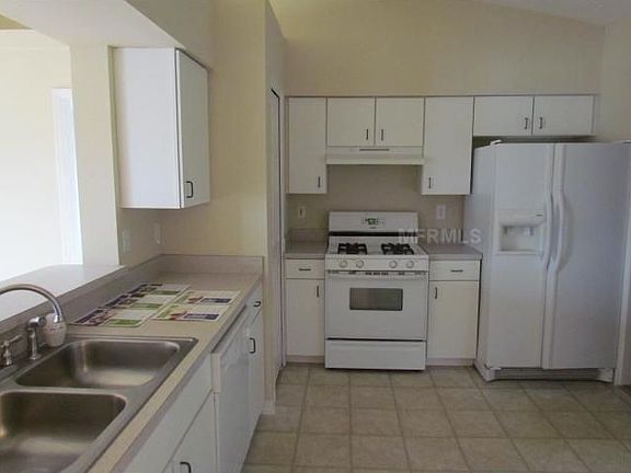 5th image of 14941 Margaux Dr