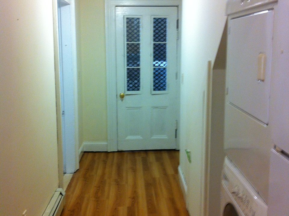 1st image of 62 6th Ave