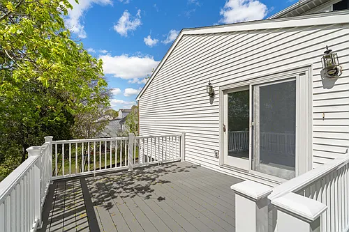 99 Garfield Ave #1 Photo 1