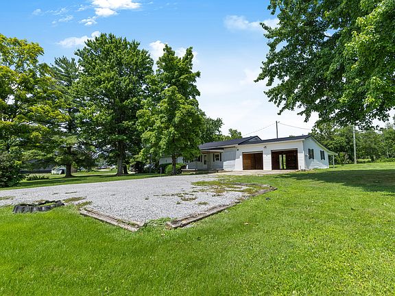5th image of 7911 Morehead Rd