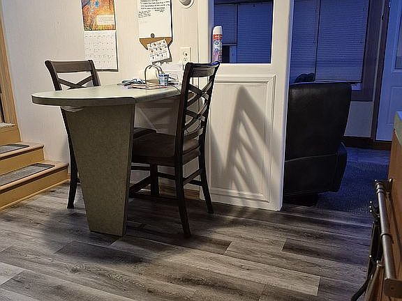 5th image of 1334 Crisman Rd