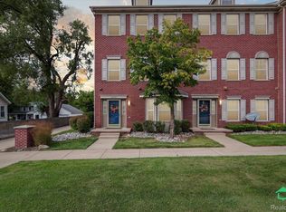 22706 Goddard Rd, Taylor, MI 48180