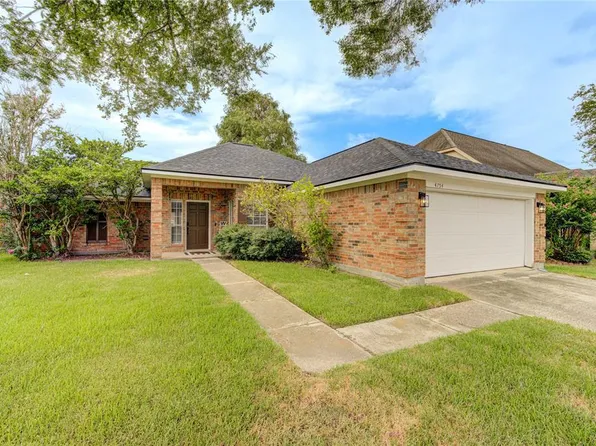 4754 Widerop Lane, Friendswood, TX 77546