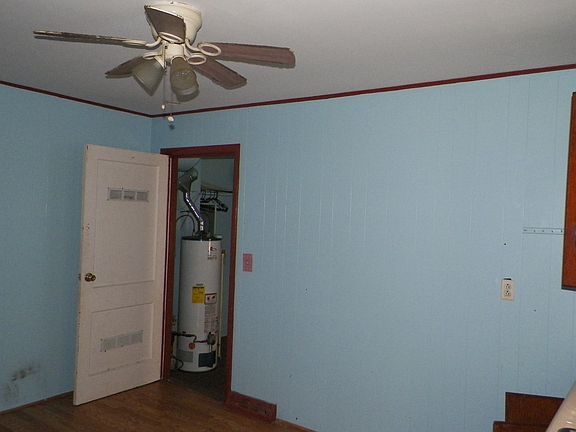 Kitchen to utility