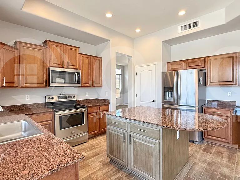 1415 W Windsong Dr — Photo 6