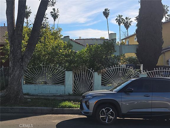 2nd image of 4920 Stratford Rd