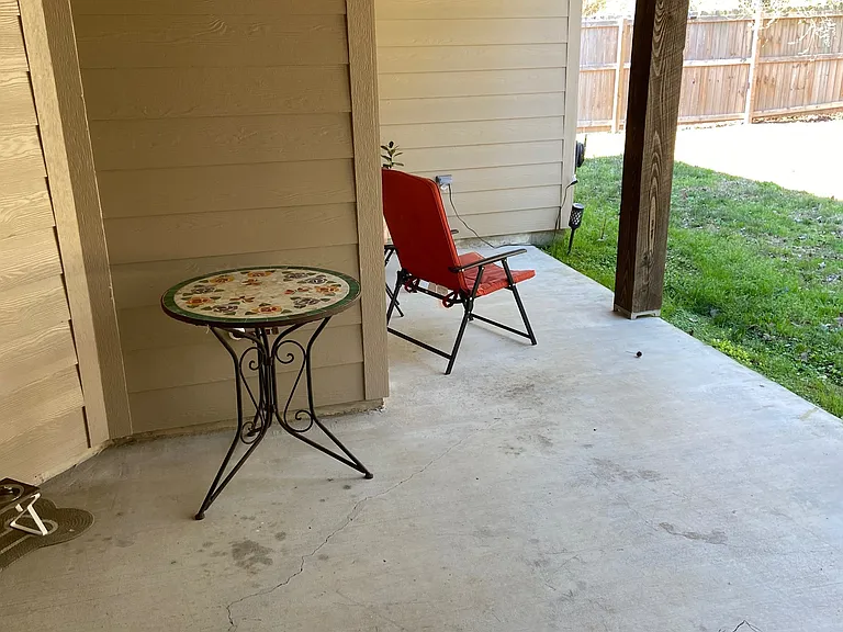 228 Oak Alley Dr — Photo 6