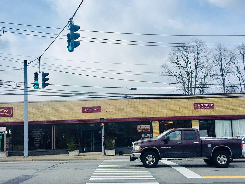 1st image of 256 E Jericho Tpke