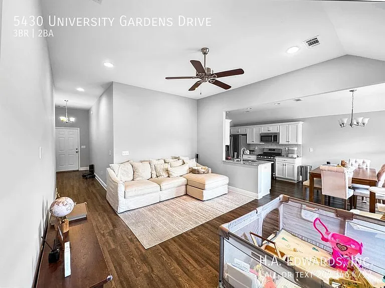 5430 University Gardens Dr — Photo 12
