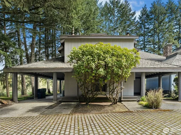 4612 170th Place NE #11, Redmond, WA 98052