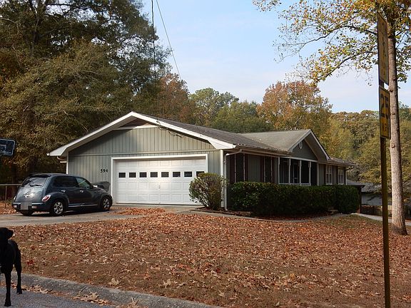 5th image of 594 N Kingsley Dr