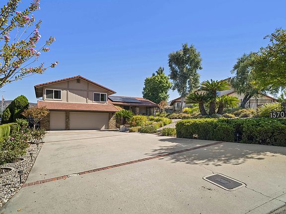 3rd image of 15707 Vista Vicente Dr