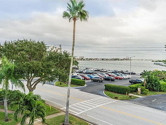5th image of 1898 Shore Dr S APT 318