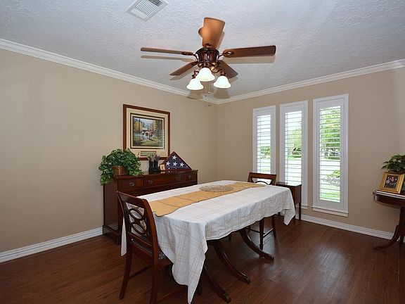 Formal Dining room