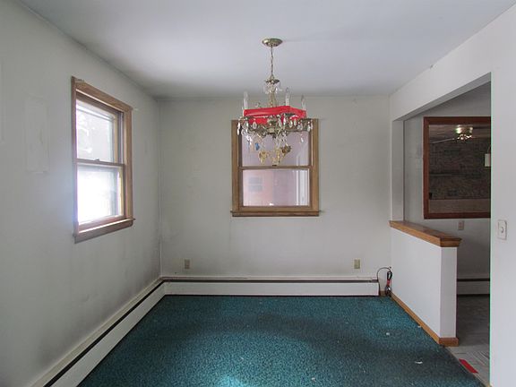 5th image of 110 Cedar Hill Drive