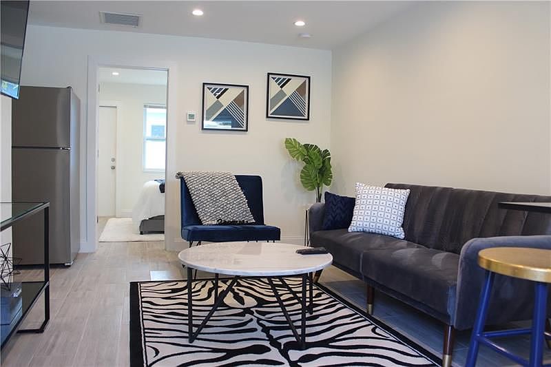 1st image of 4312 Seagrape Dr APT 3