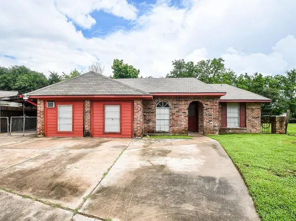 12610 Plum Meadow Ln, Houston, TX 77039