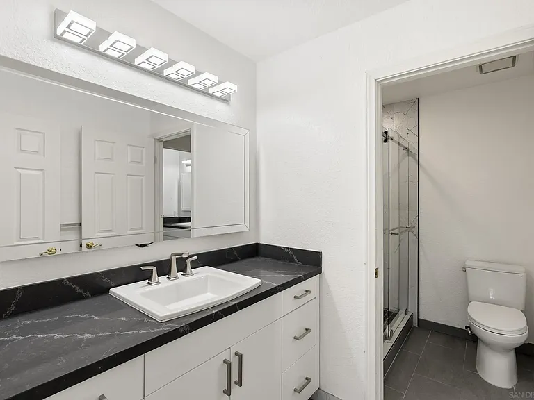 6518 Monte Fuego — Photo 38