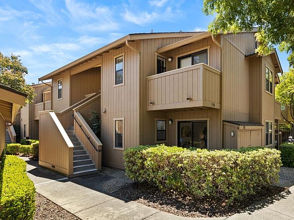 2nd image of 538 Ironwood Ter APT 1