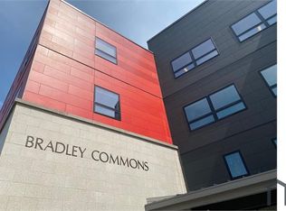 577 Central Ave #105, Dover, NH 03820