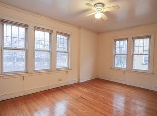 4528 N Damen Ave APT 2A, Chicago, IL 60625