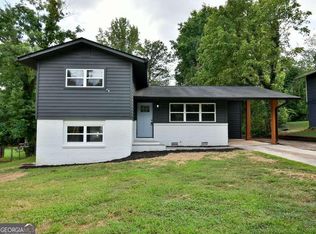 133 Oak Dr SW, Atlanta, GA 30354