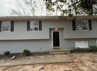 1272 Marlwood Ct, Stone Mountain, GA 30083
