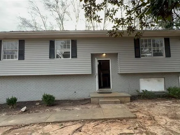 1272 Marlwood Ct, Stone Mountain, GA 30083