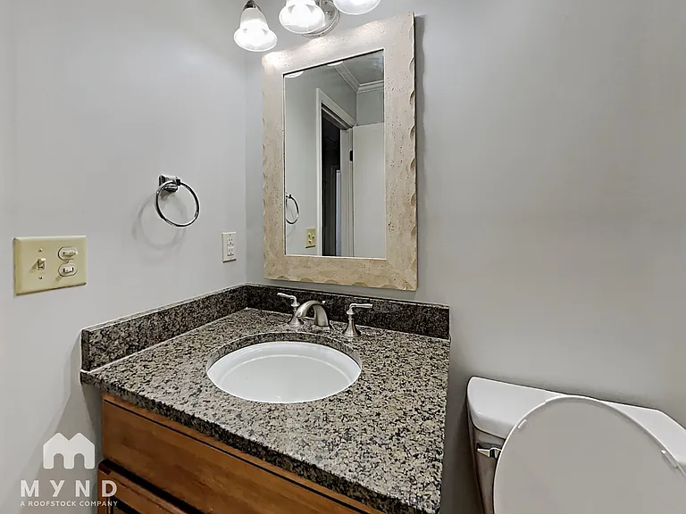 4353 Morningside Dr — Photo 15
