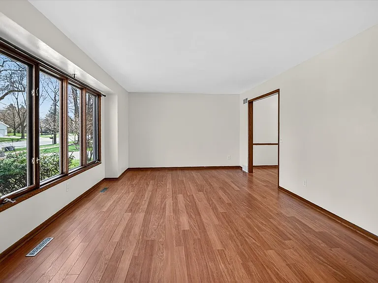 1014 N Westfield Rd — Photo 22