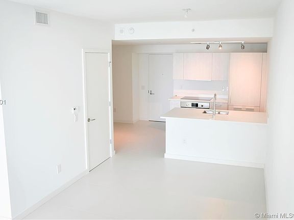 5th image of 501 NE 31st St #A25