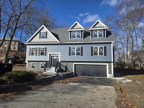 39 Tamarock Ter, Stoneham, MA 02180