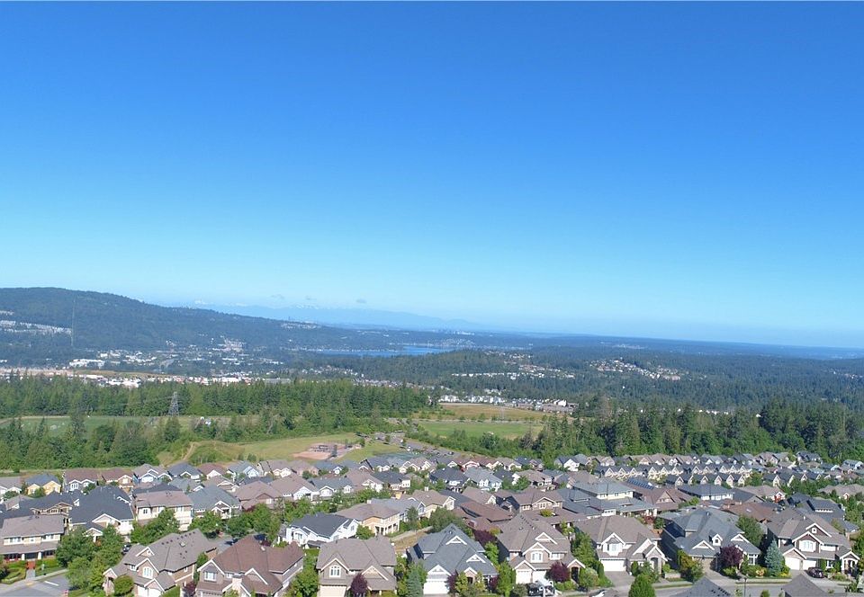 1st image of 1469 29th Pl NE